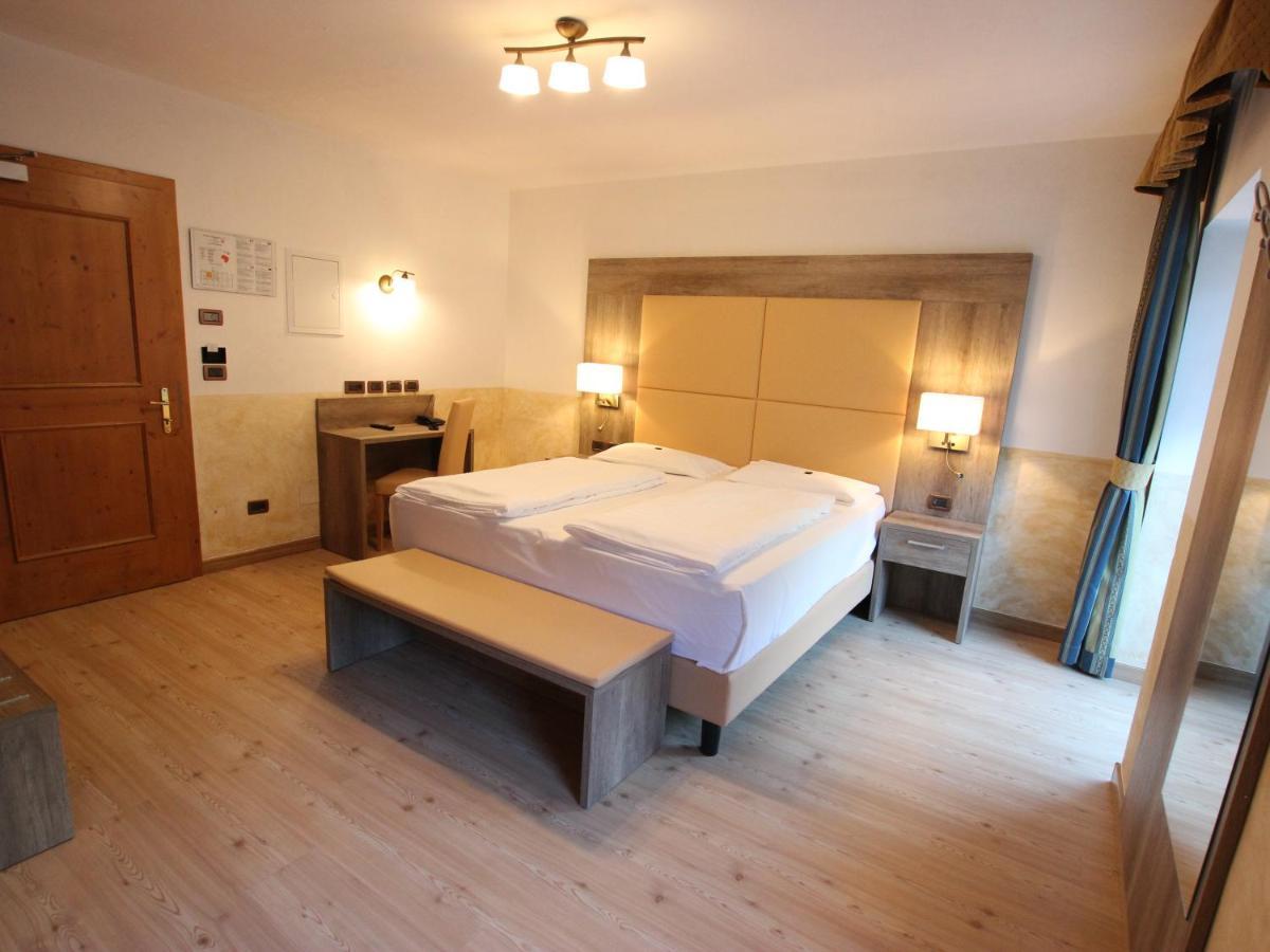 Hotel Rosalpina Сорага Экстерьер фото